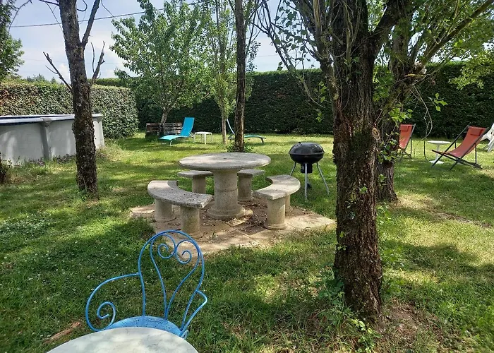 ベッド・アンド・ブレックファスト Le Violet 3*