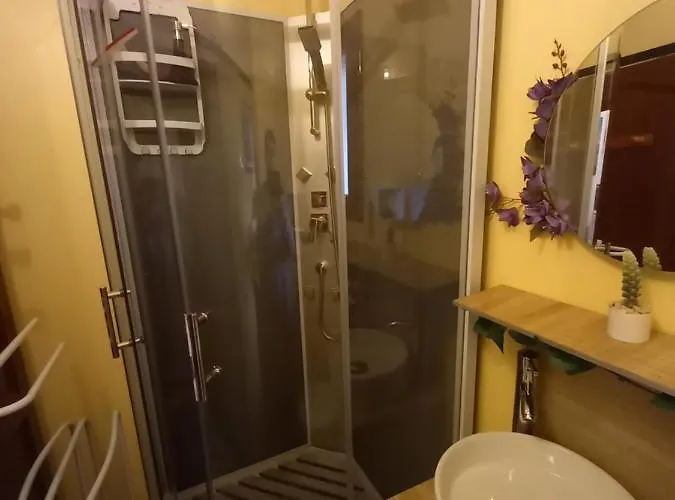 Le Violet ベッド・アンド・ブレックファスト ガイヤック