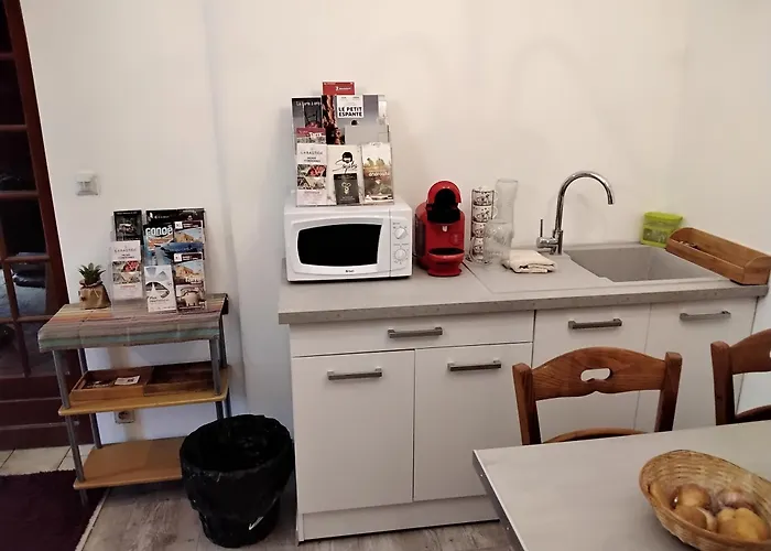 Le Violet 3* ガイヤック